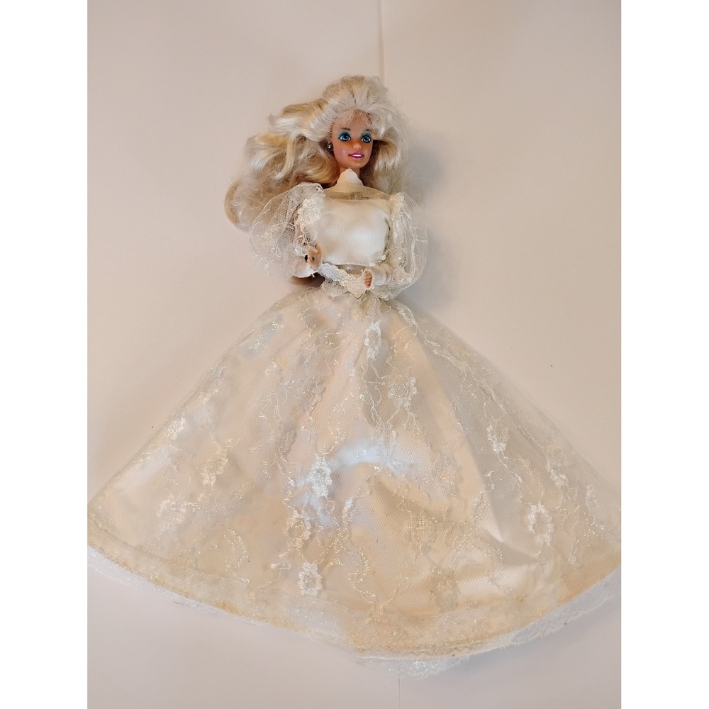 Vintage Mattel Barbie Doll 1966 White Lace Bridal Wedding Dress Gown Blonde Hair
